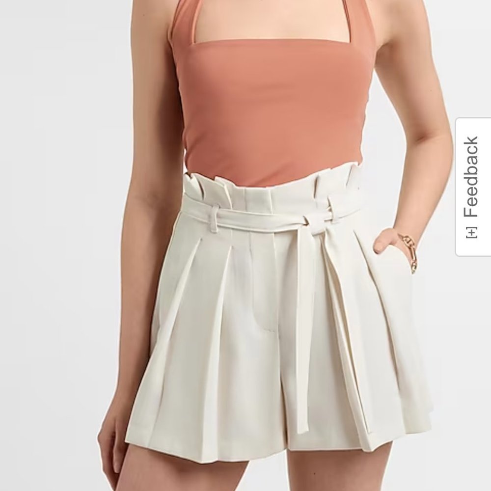 NWT Express Super High Waisted Belted Pleated Paperbag Shorts Sz 8